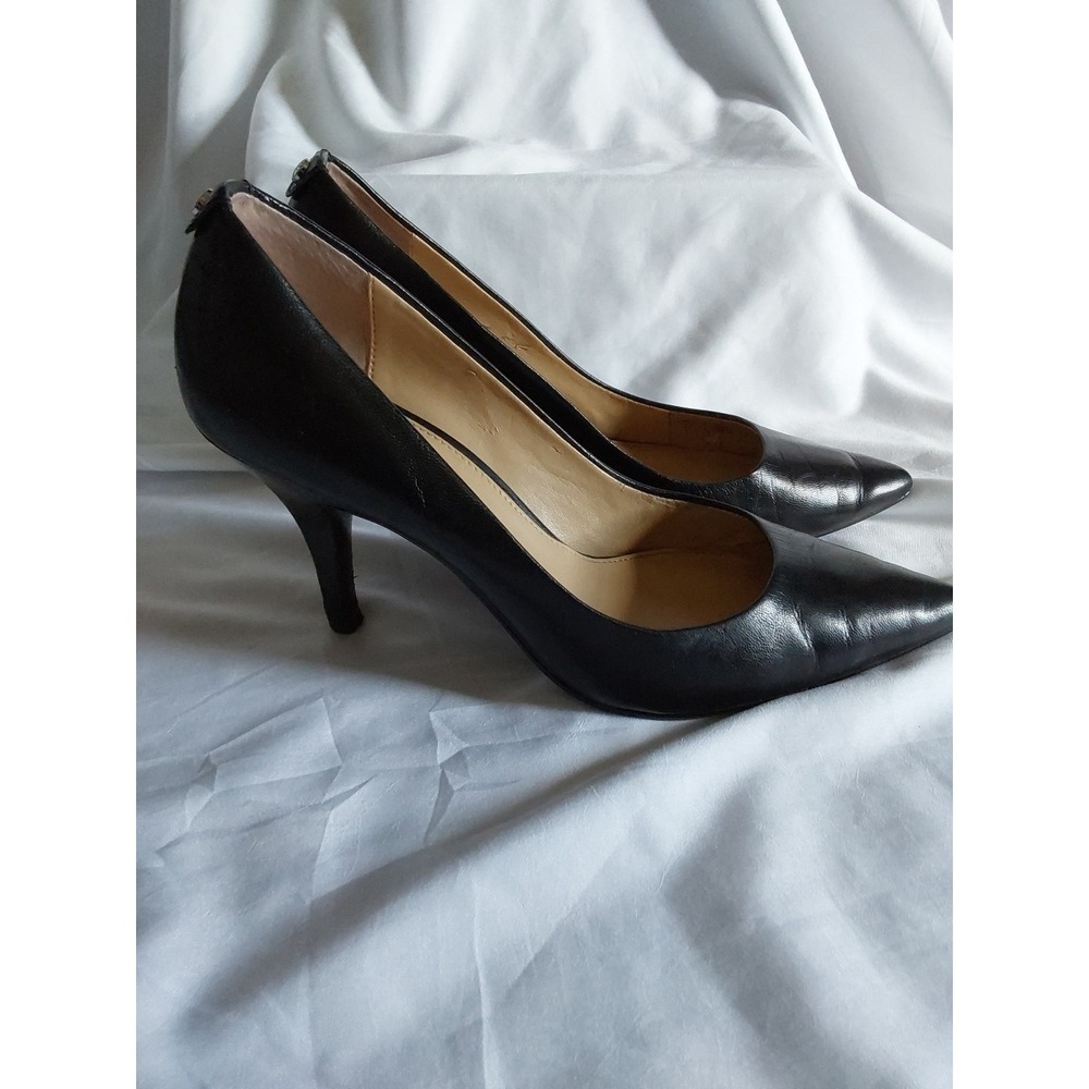 Michael Kors Women's Black Leather‎ Pointed Toe Pumps Sz 8.5M - Picture 4 of 9